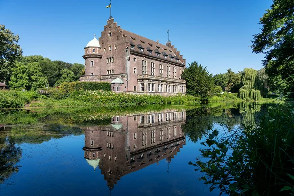Gladbeck Vue Vers Arrière Manoir Château Wittringen Reflétée Dans Lac — Photo