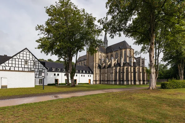 Bergisch Galdbach Pohled Altenberskou Katedrálu Dům Altenberg Severní Porýní Vestfálsko — Stock fotografie