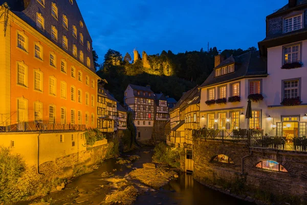 Rur Nehri / Almanya ile Monschau Sahnesi Gece Görüşü