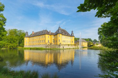 Dyck Kalesi - Dyck Şatosu, Fountain, Almanya, Juechen 25.08.2017