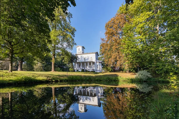 Krefeld Bockum Frontview House Schoenhausen Autumn Mood Rhénanie Nord Westphalie — Photo