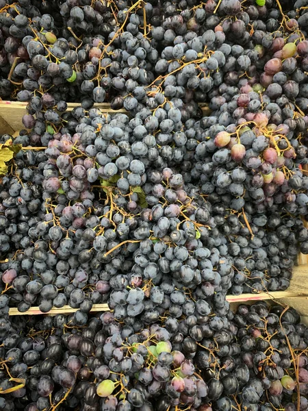 Natural Background Black Grapes Boxes Selective Focus High Quality Photo — Stock Photo, Image