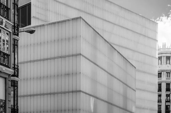 西班牙马德里 2017年9月3日 巴塞罗市场的建筑细节 根据马德里市议会举办的获奖项目 建在马德里中心2009 2014 由建筑师恩里克 Sobejano Fuensanta — 图库照片