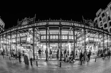 Madrid, İspanya - 28 Ekim 2017: Gece görünümünü 