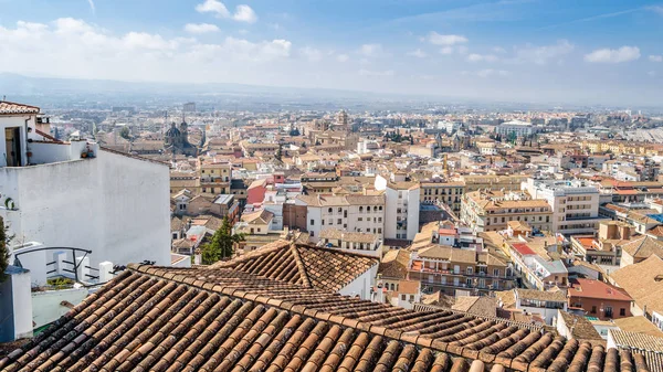 Kentsel peyzaj, Granada şehir görünümü, Andalusia, Güney İspanya
