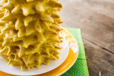 Ağaç kek. Baumkuchen, ne zaman? Geleneksel Almanya ve Litvanya katmanlı pasta