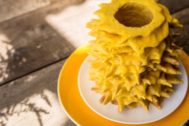 Ağaç kek. Baumkuchen, ne zaman? Geleneksel Almanya ve Litvanya katmanlı pasta