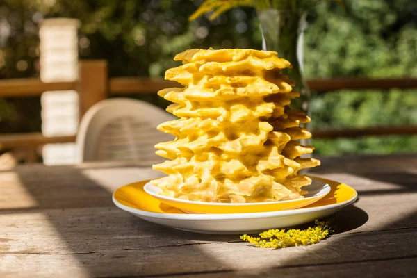 Ağaç kek. Baumkuchen, ne zaman? Geleneksel Almanya ve Litvanya katmanlı pasta