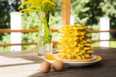 Ağaç kek. Baumkuchen, ne zaman? Geleneksel Almanya ve Litvanya katmanlı pasta