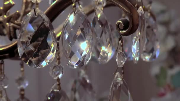 Glas Sprankelende Kleuren Charmes Duidelijk Gesneden Kristal Hangers — Stockvideo