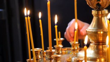 Kilise mumluk. Hıristiyan Kilisesi Ortodoks İç Din.