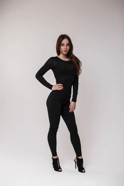 Sexy Atraente Bela Mulher Cabelos Castanhos Uma Camiseta Elegante Preto — Fotografia de Stock