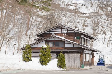 Shirakawago, Japonya tarihi kış Köyü.