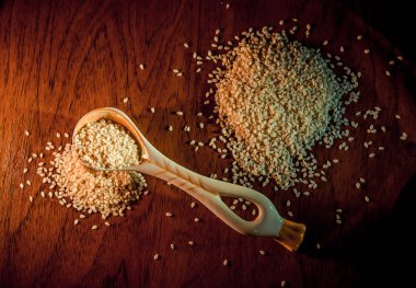 Toplu olarak kokulu susam