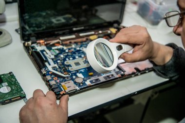 Ekipman elektronik radyo tamir