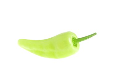 Yeşil dolma biber, beyaz arka planda izole edilmiş. Yakın çekim