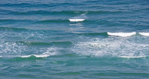 Una Veduta Ravvicinata Delle Onde Oceaniche Del Pacifico Vista Dalla — Foto Stock