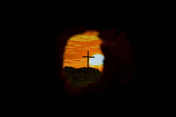 Tomb Empty With Crucifixion At Sunrise - Resurrection Of Jesus — Stock Photo, Image