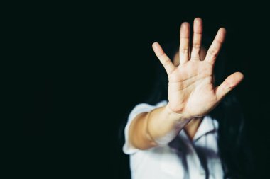 Cinsel taciz kavramı, kadınlara karşı şiddet dur