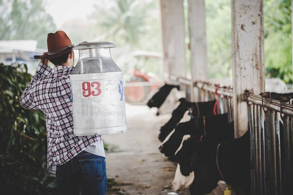 Agriculture industry, farming, people and animal husbandry concept — Stock Photo, Image