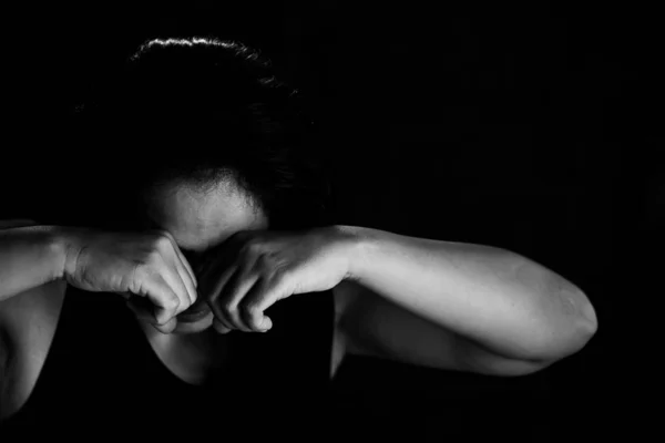 Miedo, soledad, depresión, abuso, concepto de adicción sobre vi — Foto de Stock