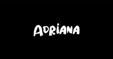 Grunge 'daki Adriana Kadın Adı Siyah Arkaplan Üzerine Cüretkar Metin Tipografisinin Geçiş Efektini Çözdü