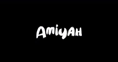 Siyah Arkaplan Üzerine Cesur Metin Animasyonunun Dijital Grunge Geçiş Efektinde Amiyah Bebek Adı