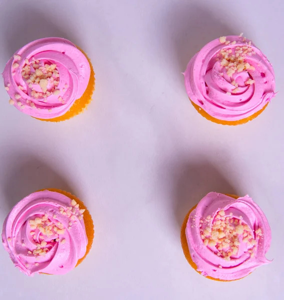 Krásné Růžové Cupcakes Dorty Světlém Pozadí Zblízka — Stock fotografie