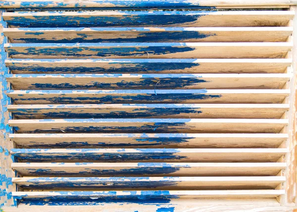 みすぼらしい青の塗料 背景と古い木製の背景 — ストック写真