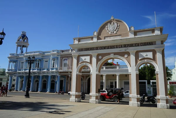 Triumfbågen Vid Parque Jose Marti Central Park Jose Marti Cienfuegos — Stockfoto