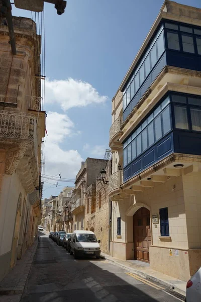 Mellieha şehrinin klasik mimarisi, Malta. 