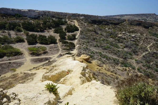 Magnífico Paisaje Montaña Con Vegetación Única Fortizza Riviera Ghajn Tuffieha — Foto de Stock