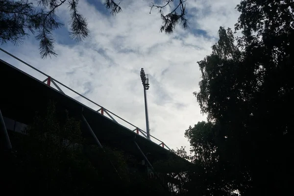 Stań Reflektorami Stadionie Kopenick Berlin Niemcy — Zdjęcie stockowe