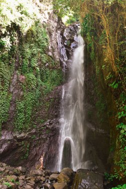 Yeh Mampeh, Endonezya Bali 'de pitoresk bir şelale.
