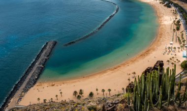 Las Teresitas Beach, Tenerife görünümü
