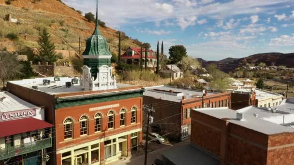 Phythian Castle in Bisbee, aerial drone — Stock Video