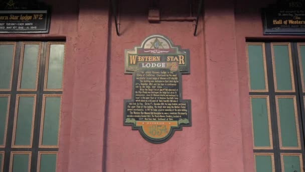 Historyczne oznakowanie Western Star Lodge — Wideo stockowe