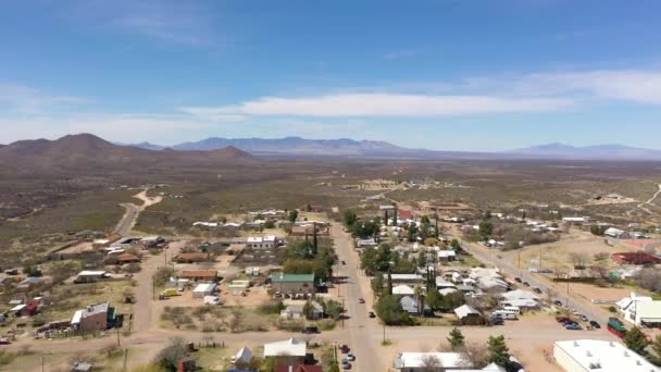 Letadlo Tombstone v Arizoně během jasného dne — Stock video