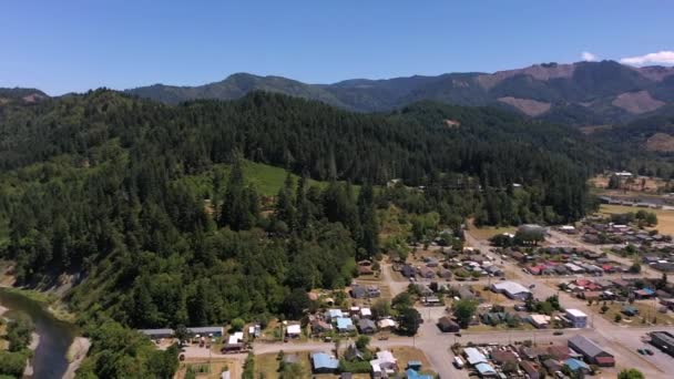 Aerial panning shot of Powers, Oregon, a small town in Coos County — Stock Video