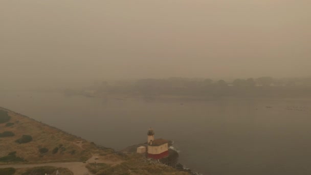 Schlechte Luftqualität in Küstenregion durch Waldbrände in Oregon September 2020 — Stockvideo