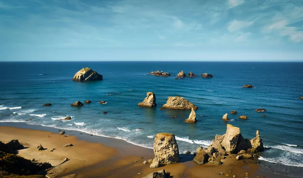 Аэродрон фото пляжа Face Rock State Park в Бэндоне, Орегон — стоковое фото