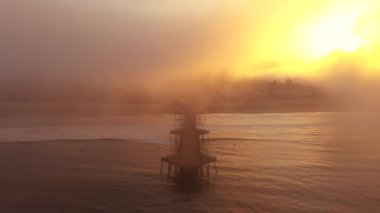 Kaliforniya 2020 Vahşi Yangın sezonu Pismo Sahili İskelesi Ürkütücü gün doğumu