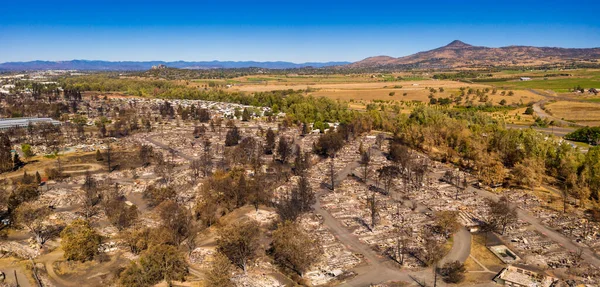 Güney Oregon 'daki Almeda Wildfire' ın Hava Görüntüsü Yetenek Anka Medford ve Ashland.