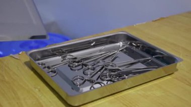 Ameliyat için steril tıbbi araçlar