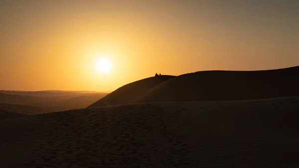 Закат Пустыне Фон Пустыни — стоковое фото