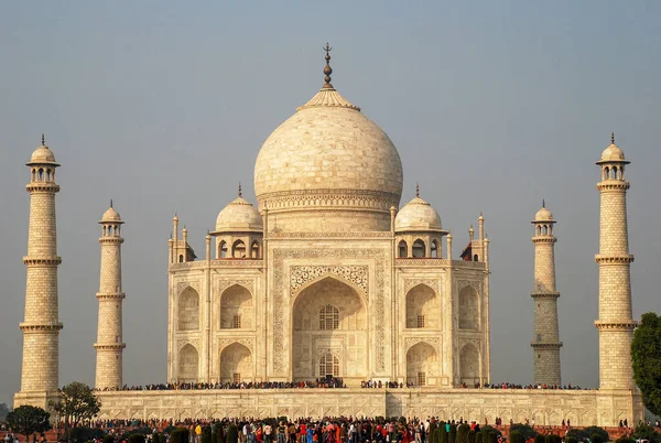 Taj Mahal Mausoleo Mármol Blanco Marfil Orilla Sur Del Río — Foto de Stock