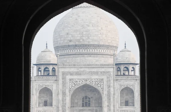 Taj Mahal Slonovinově Bílé Mramorové Mauzoleum Jižním Břehu Řeky Jamuny — Stock fotografie