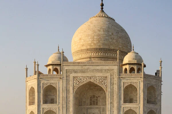 Taj Mahal Mausoleo Mármol Blanco Marfil Orilla Sur Del Río —  Fotos de Stock