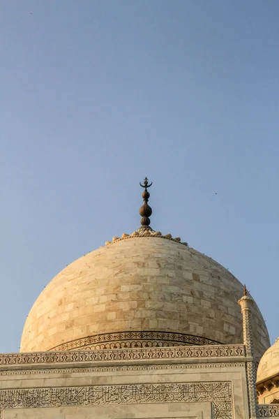 Taj Mahal Mausoléu Mármore Branco Marfim Margem Sul Rio Yamuna — Fotografia de Stock