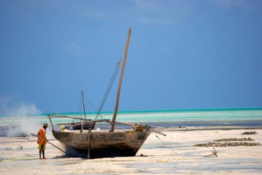Zanzibar, tarihi bir şehir.